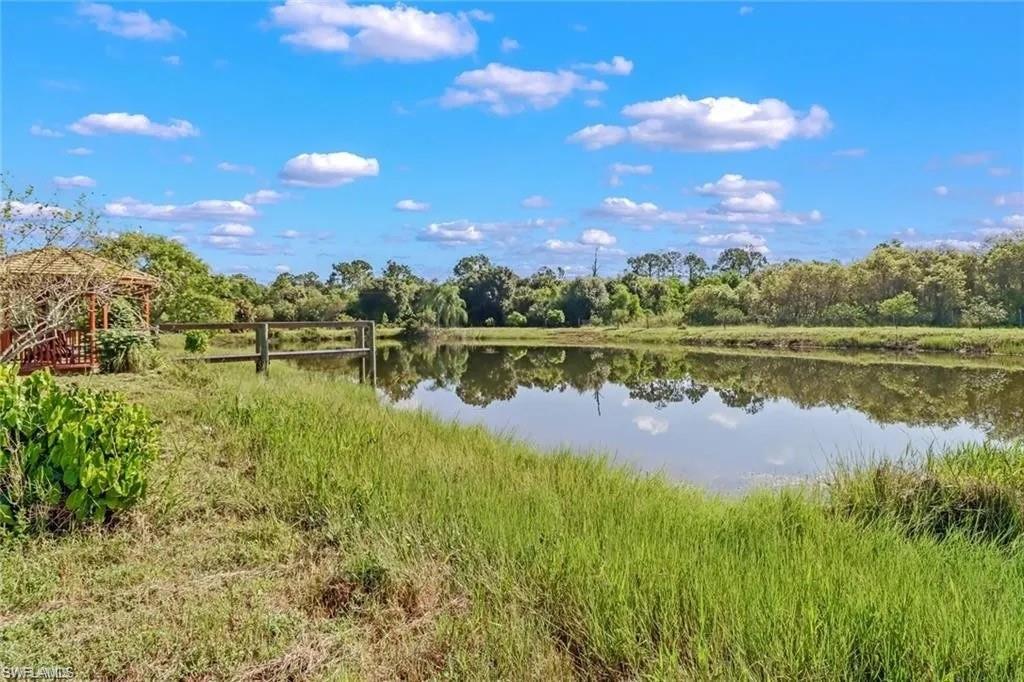 6505 Fawn LN photo 32
