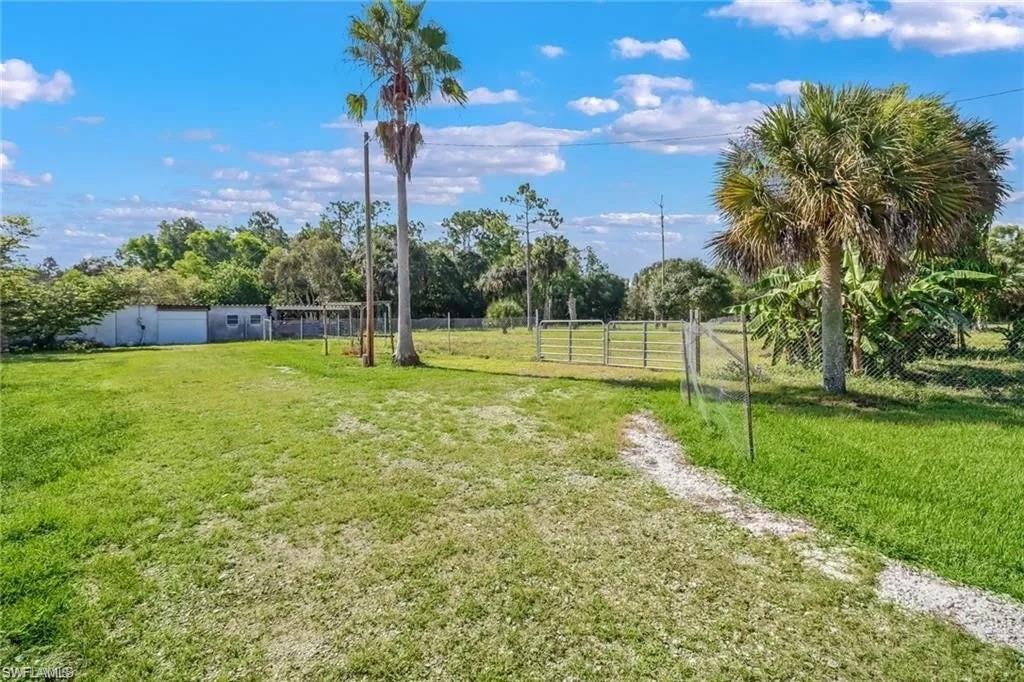 6505 Fawn LN photo 33