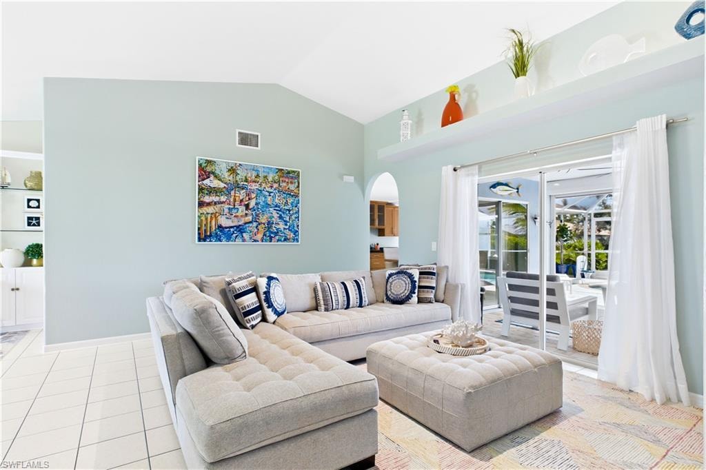 Charming space to spread out.
