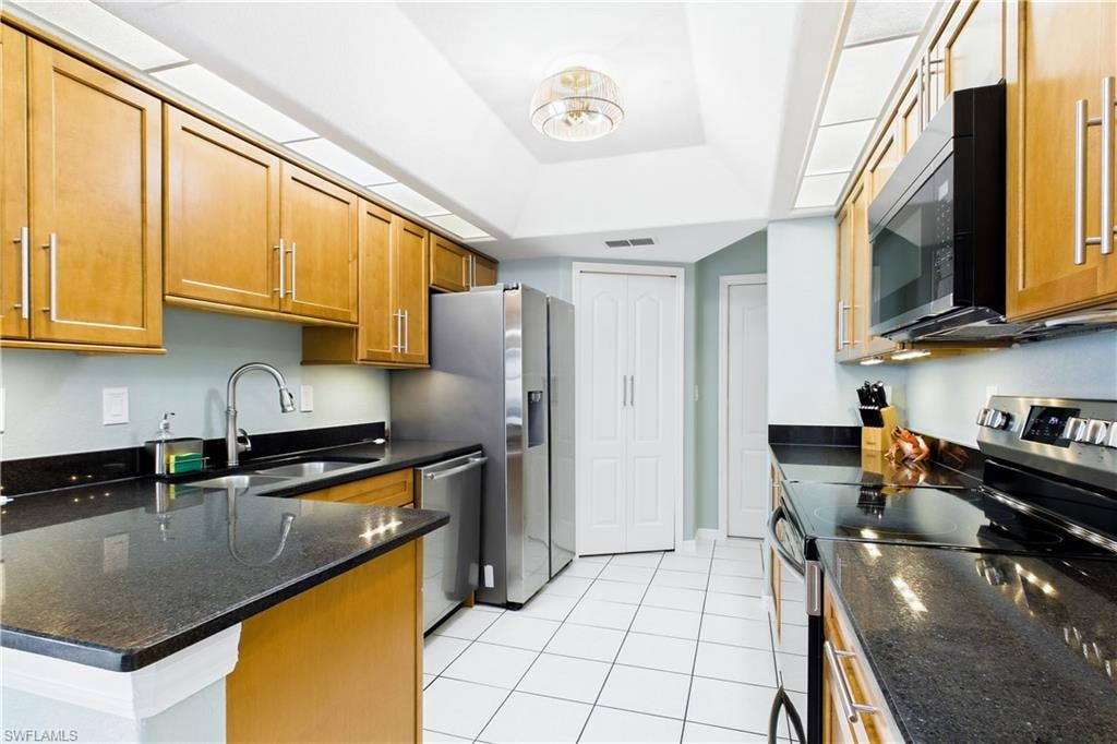 Clean stylish kitchen.