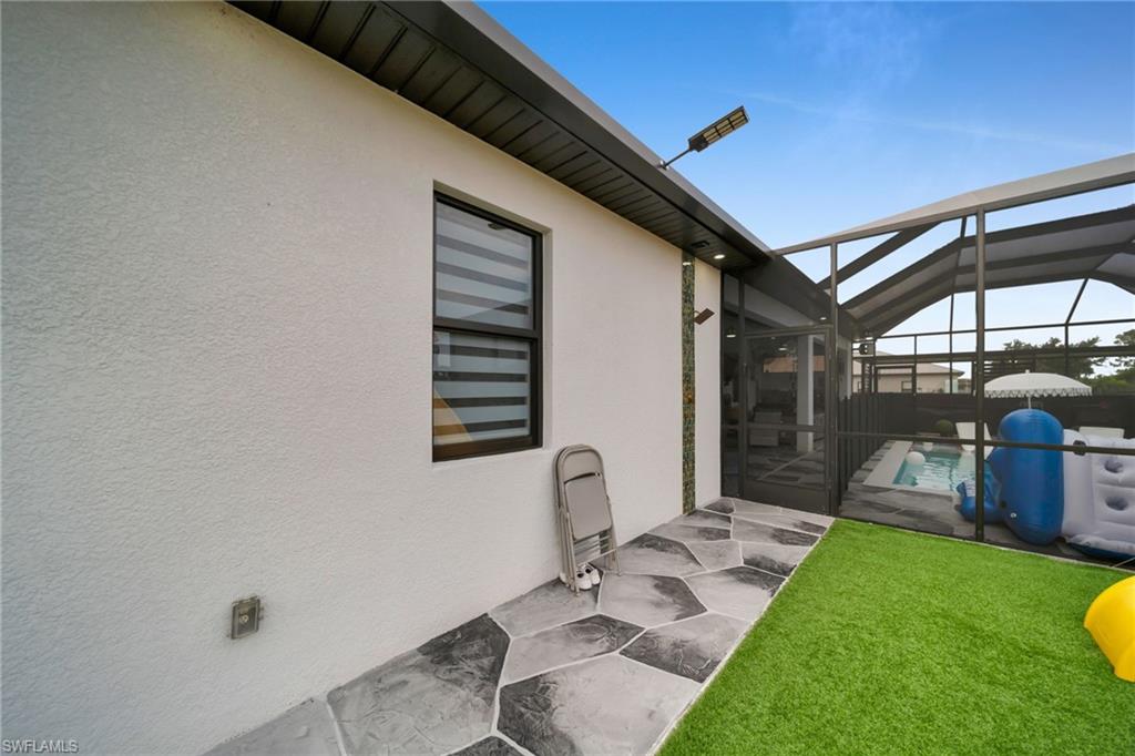 1112 Chiquita BLVD N photo 42