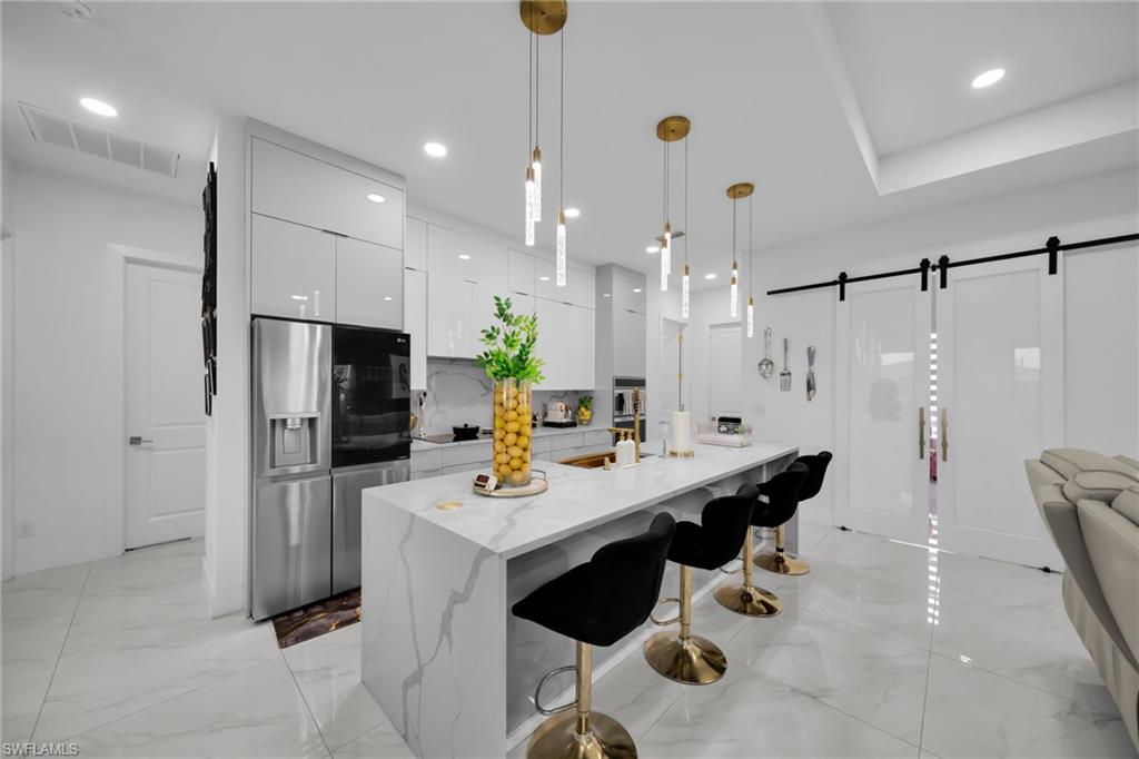 1112 Chiquita BLVD N photo 7