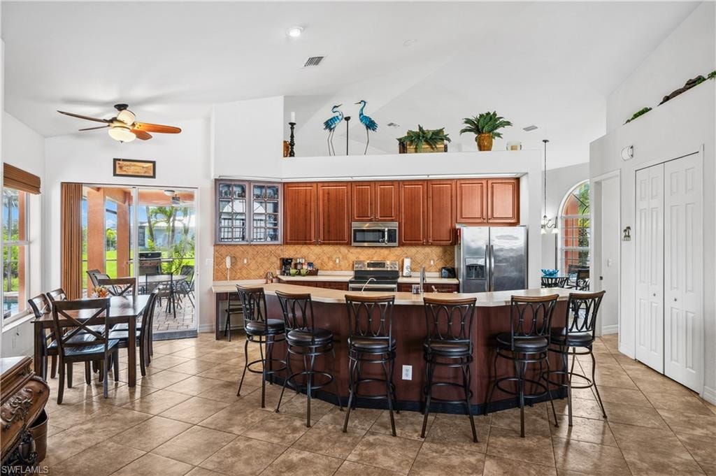 3319 NW 5th TER