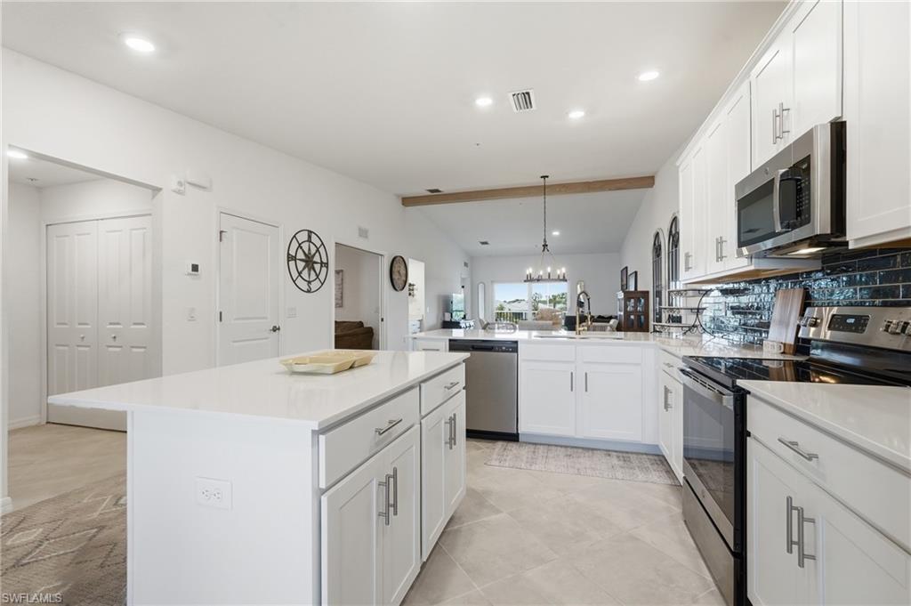 14257 Heritage Landing BLVD 1122 photo 7
