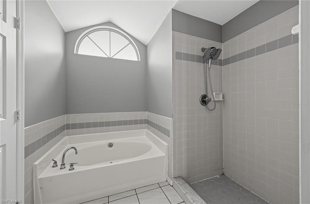 1325 SW 25th TER photo 26