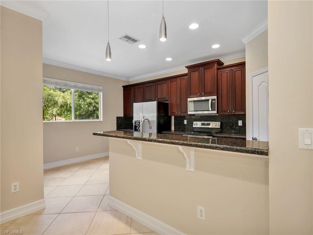 10221 Olivewood WAY 157 photo 13