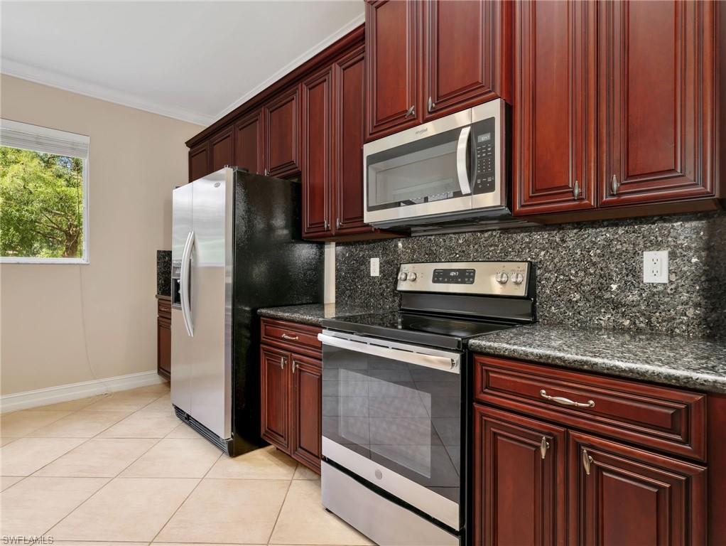 10221 Olivewood WAY 157 photo 16