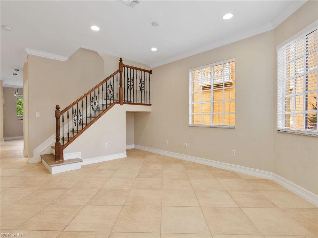 10221 Olivewood WAY 157 photo 7