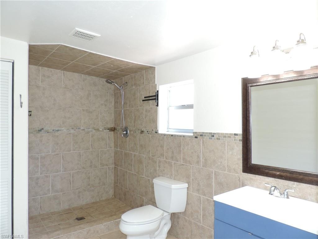 4481 Lagg AVE photo 9