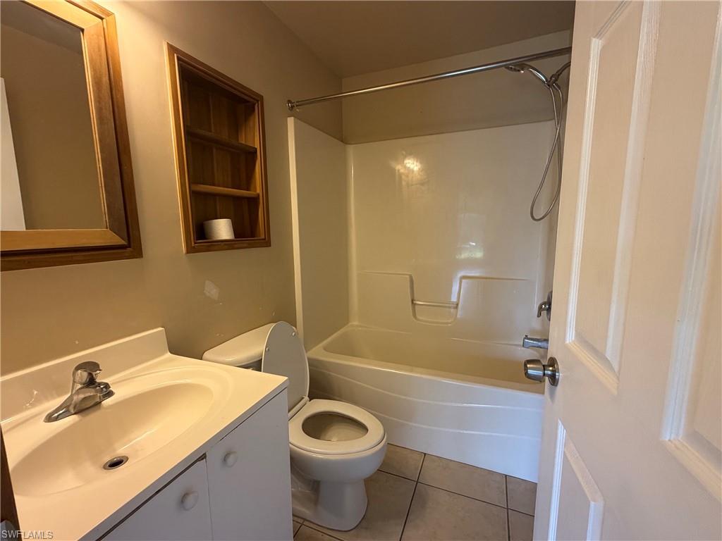 367 Peerless ST photo 15