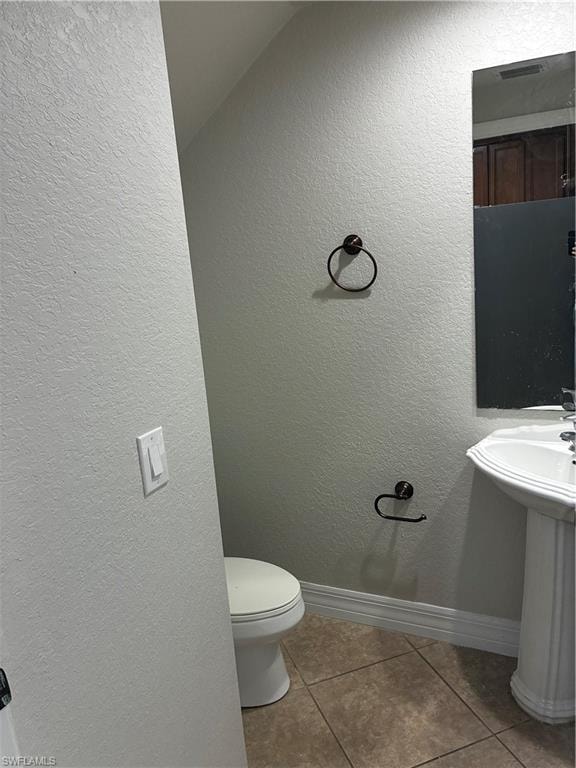 1/2 bathroom downstairs