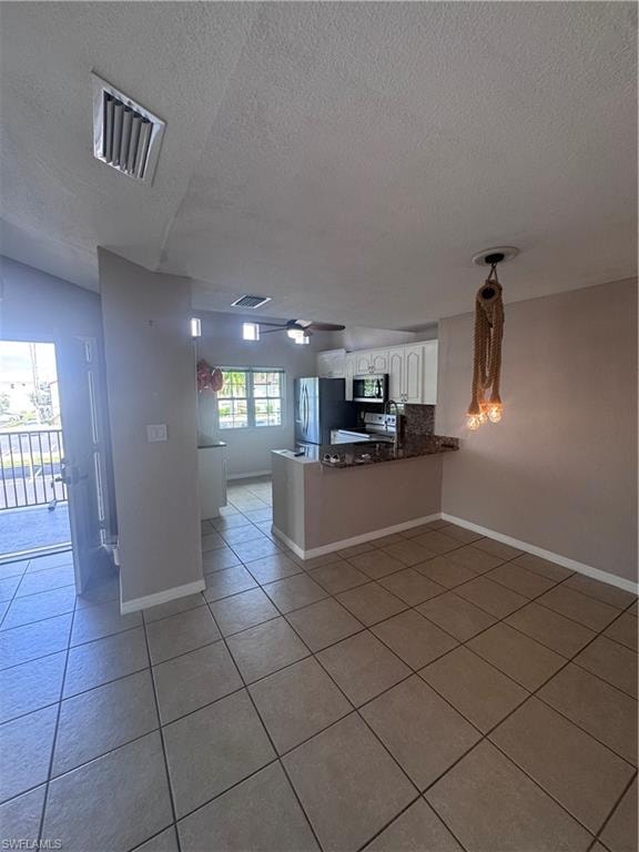 3421 Winkler AVE 402