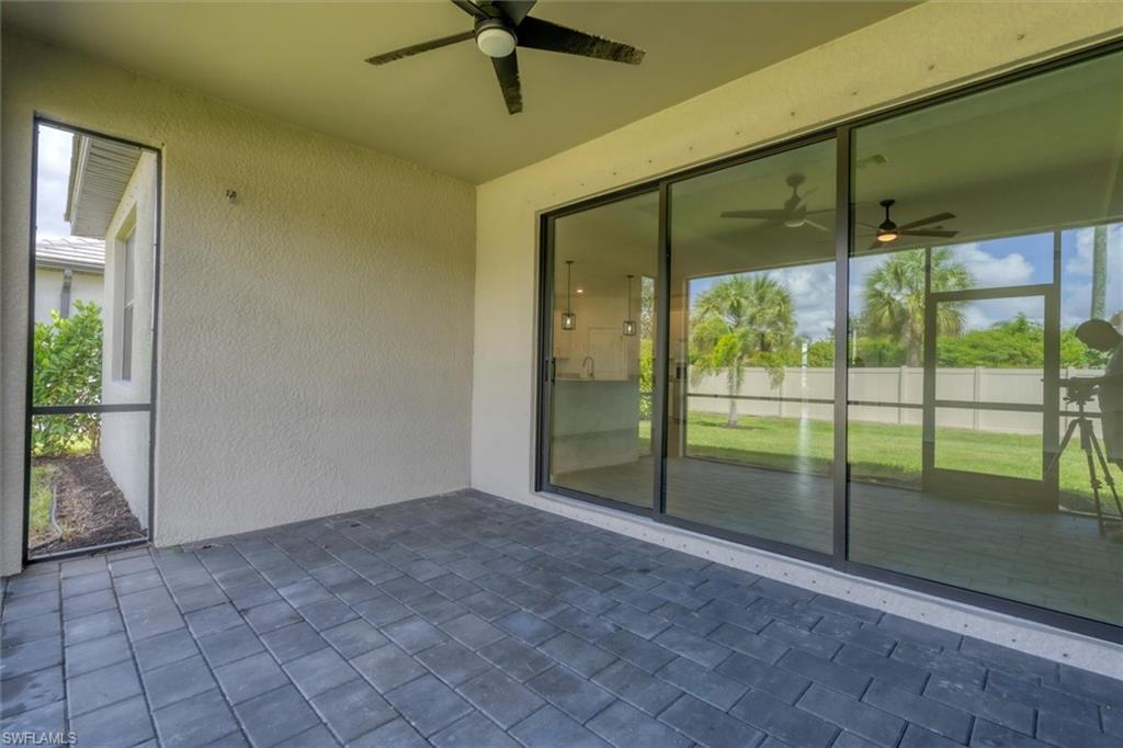 11368 Canopy LOOP photo 34