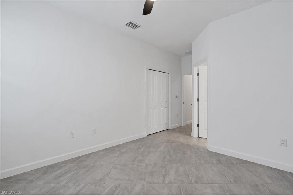 11368 Canopy LOOP photo 29