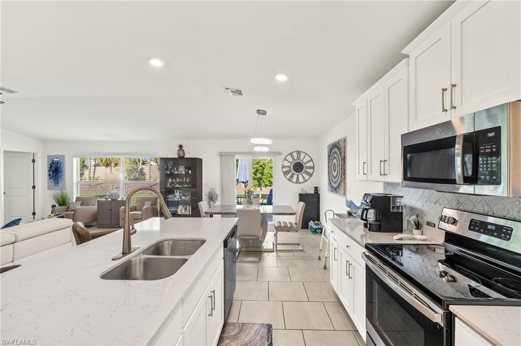 3813 Treasure Oak WAY photo 12