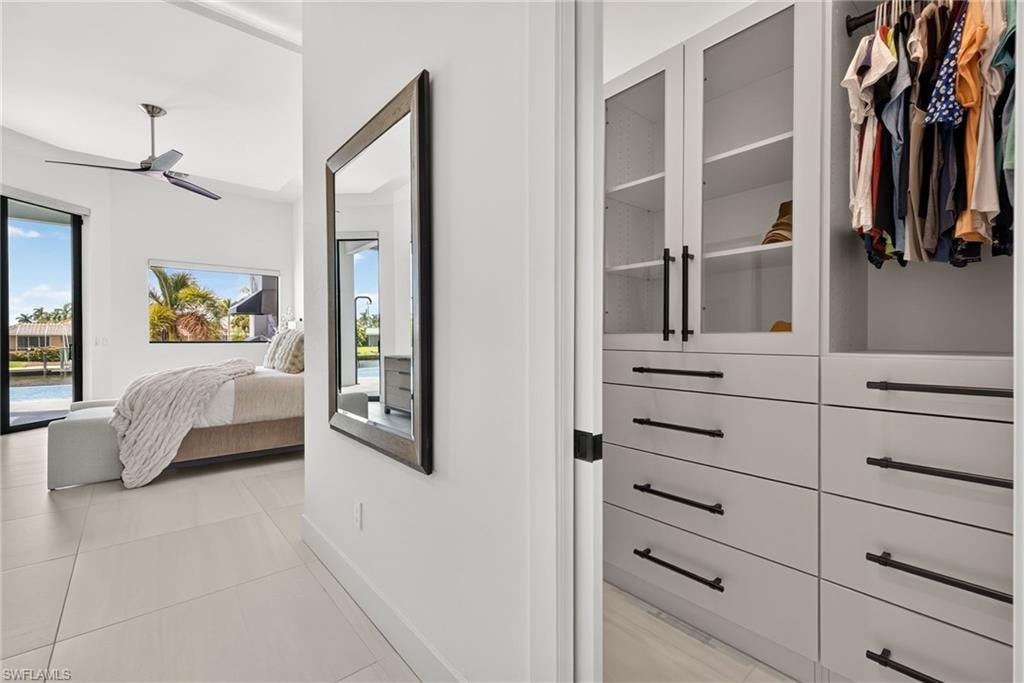 5362 Mayfair CT photo 16