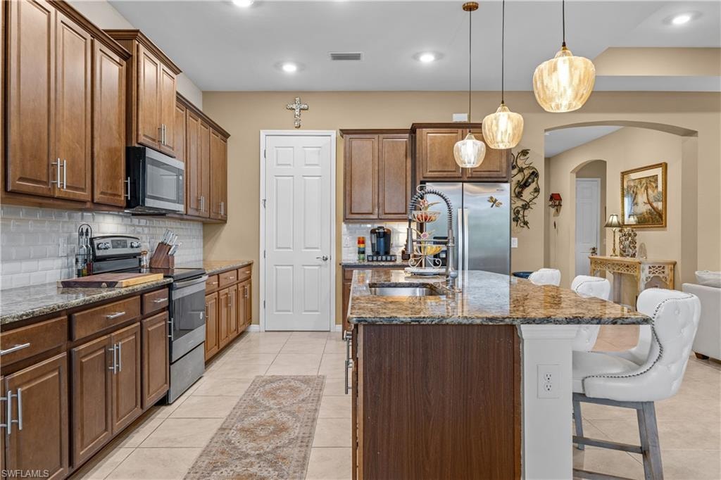3286 Baravaldo CIR photo 10