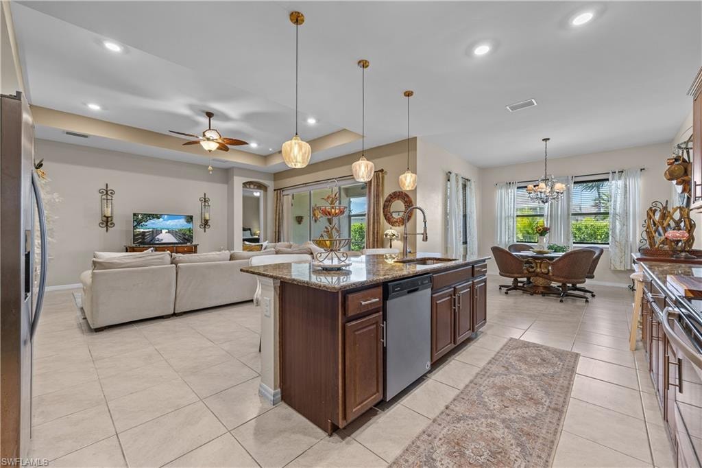 3286 Baravaldo CIR photo 11