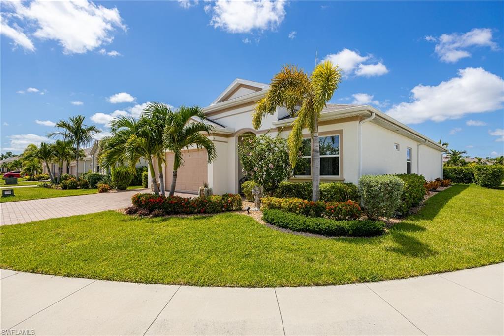 3286 Baravaldo CIR