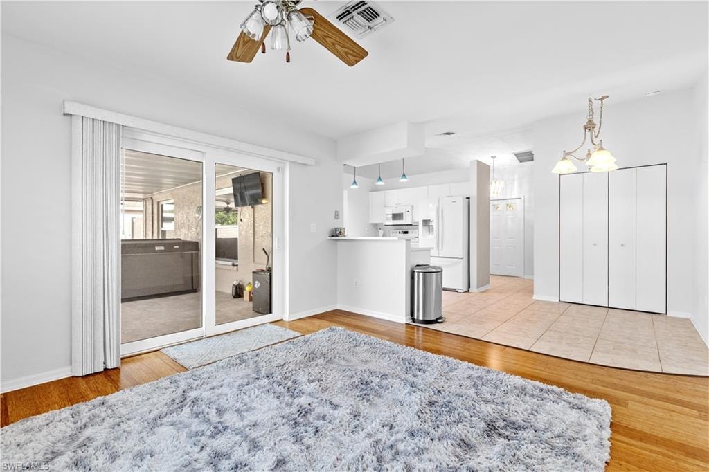15687 Spring Line LN photo 20