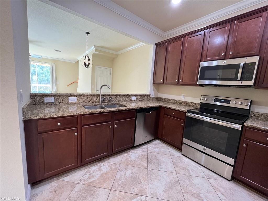 10178 Via Colomba CIR photo 10
