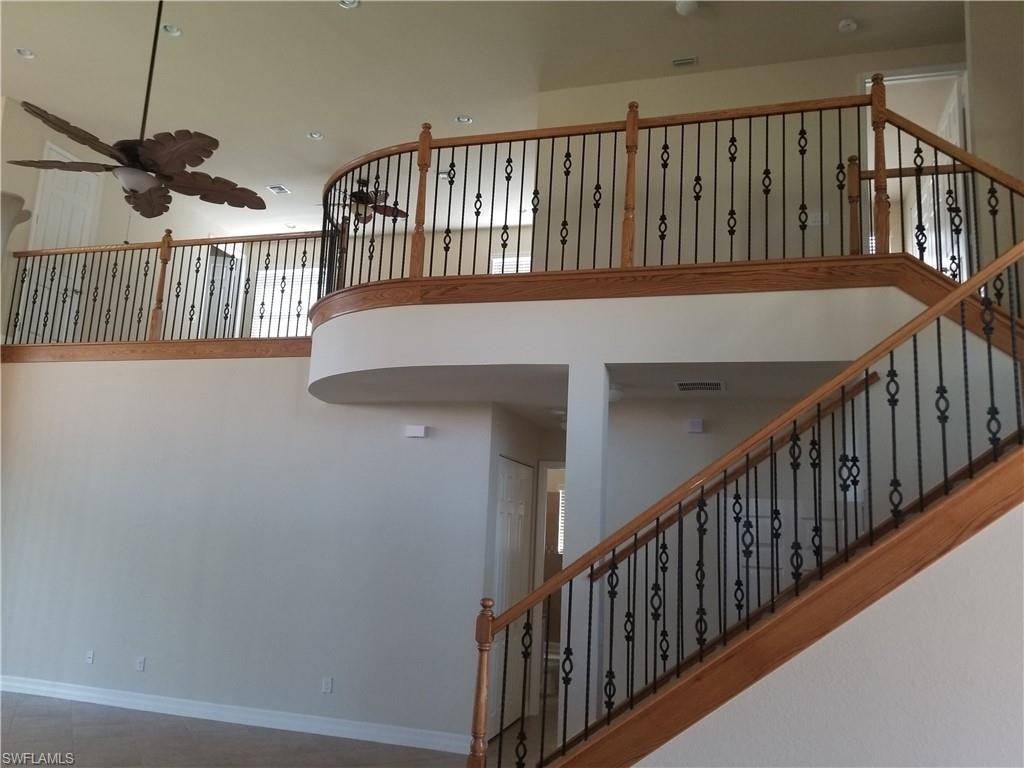 11253 Sparkleberry DR photo 6