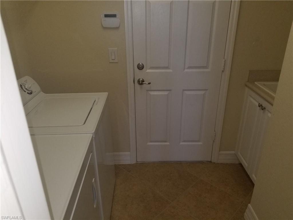 11253 Sparkleberry DR photo 17