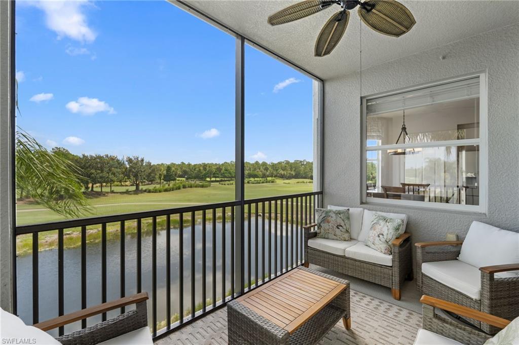 Screened balcony