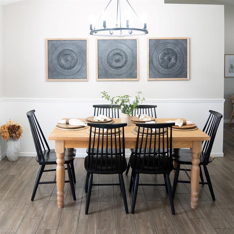 FORMAL DINING AREA
