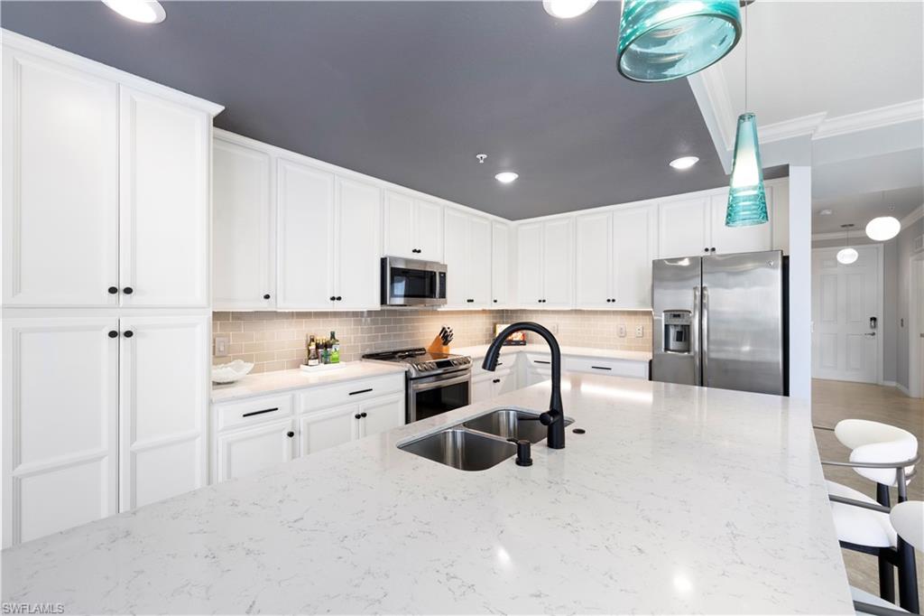9572 Trevi CT 5033