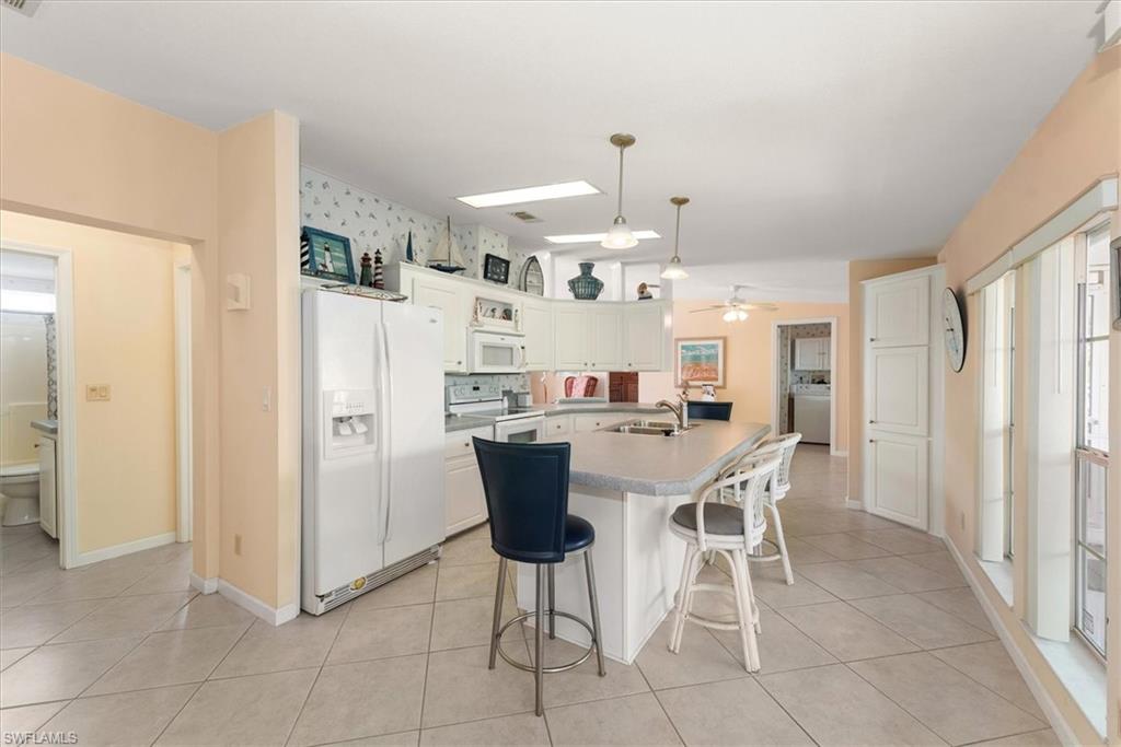 244 Daisy AVE photo 13