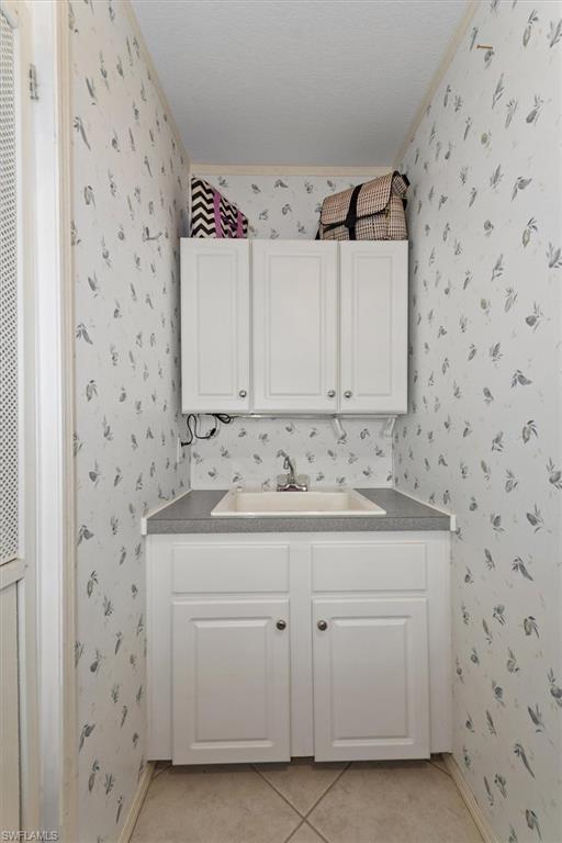 244 Daisy AVE photo 24