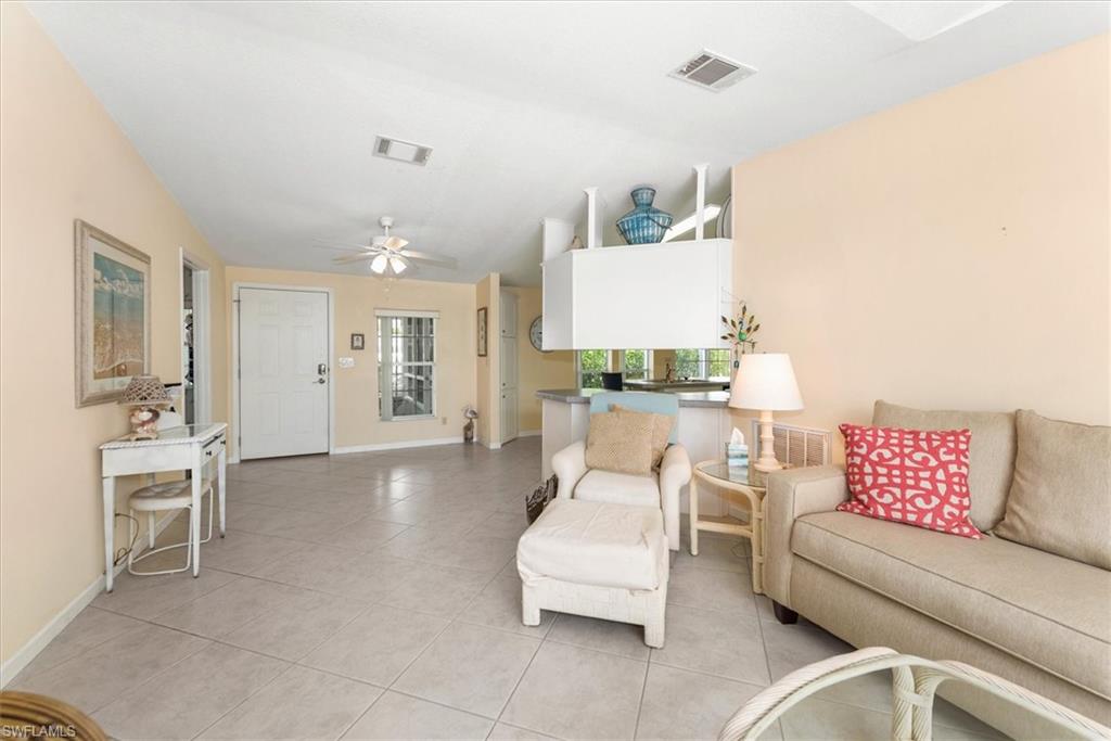 244 Daisy AVE photo 11