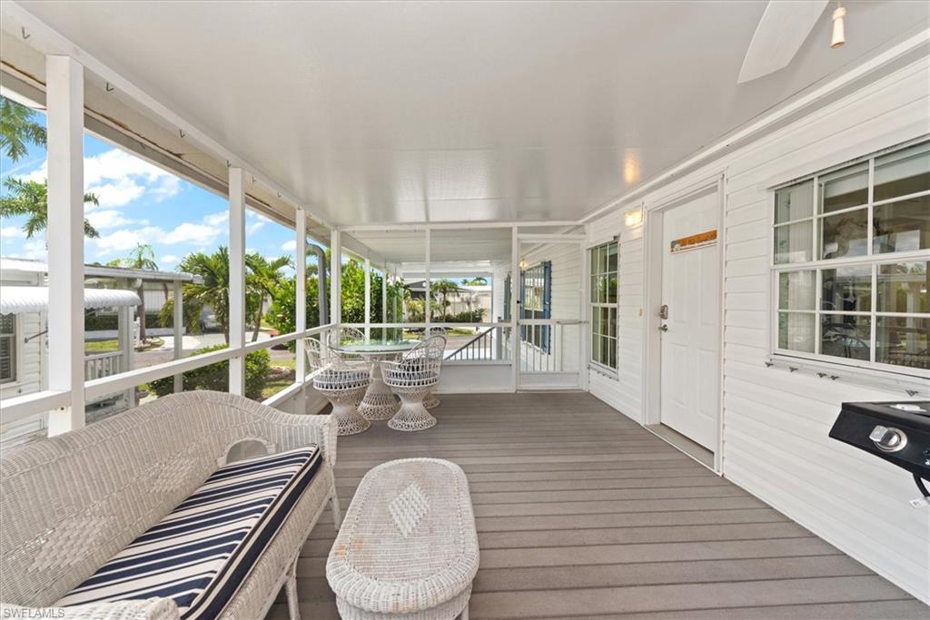 244 Daisy AVE photo 25