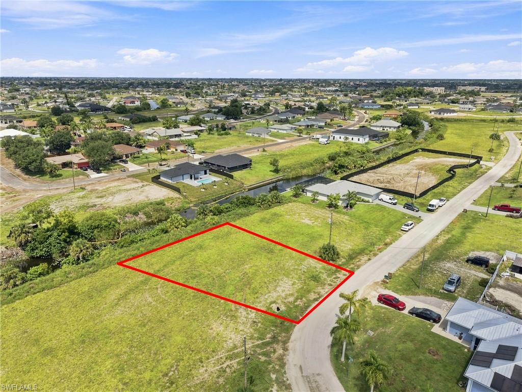 Vacant lot with existing road frontage