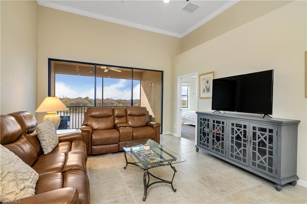 9440 Benvenuto CT 3-204 photo 23