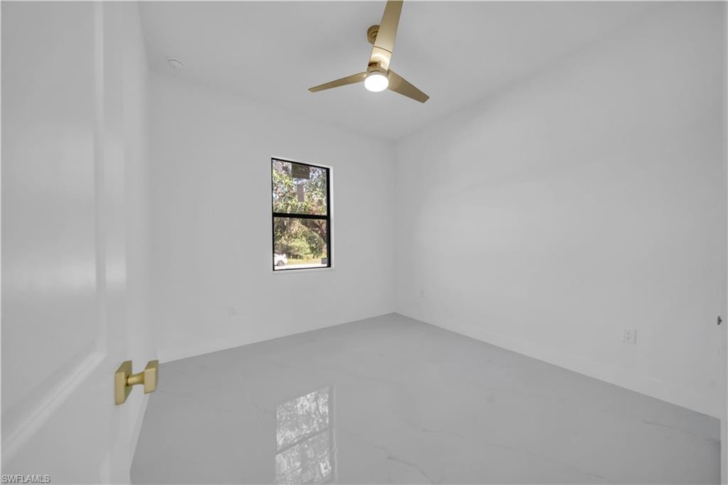 1717 Roosevelt AVE photo 25