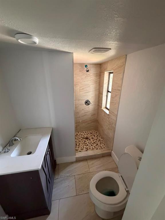 10800 Orange River BLVD photo 10
