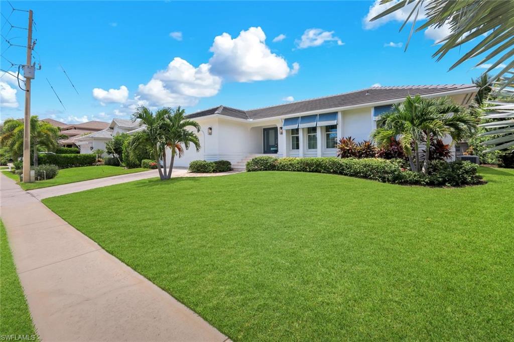641 Hernando DR