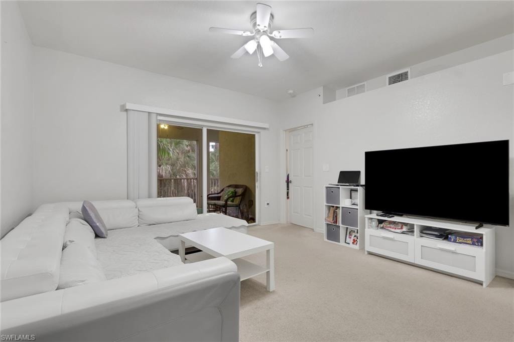 Spacious Living room