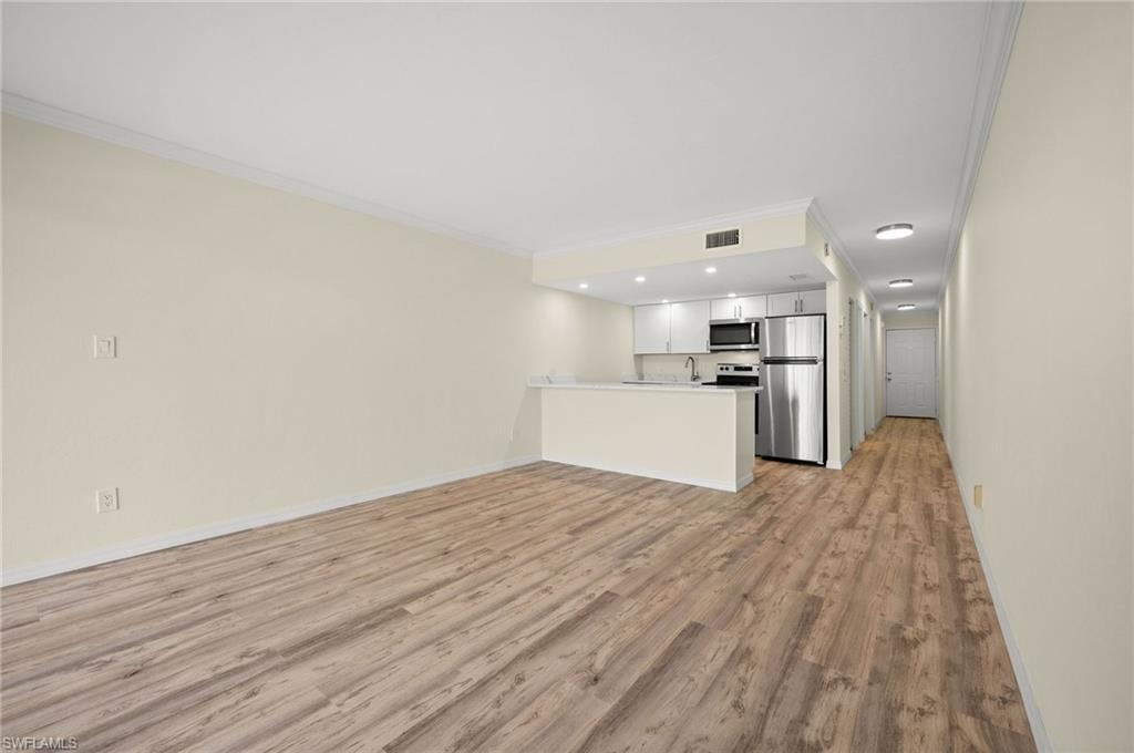 260 Southbay DR 207