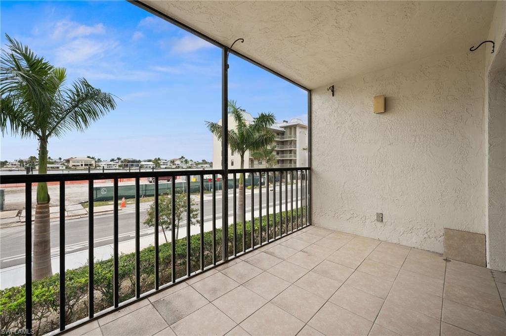 260 Southbay DR 207 photo 17