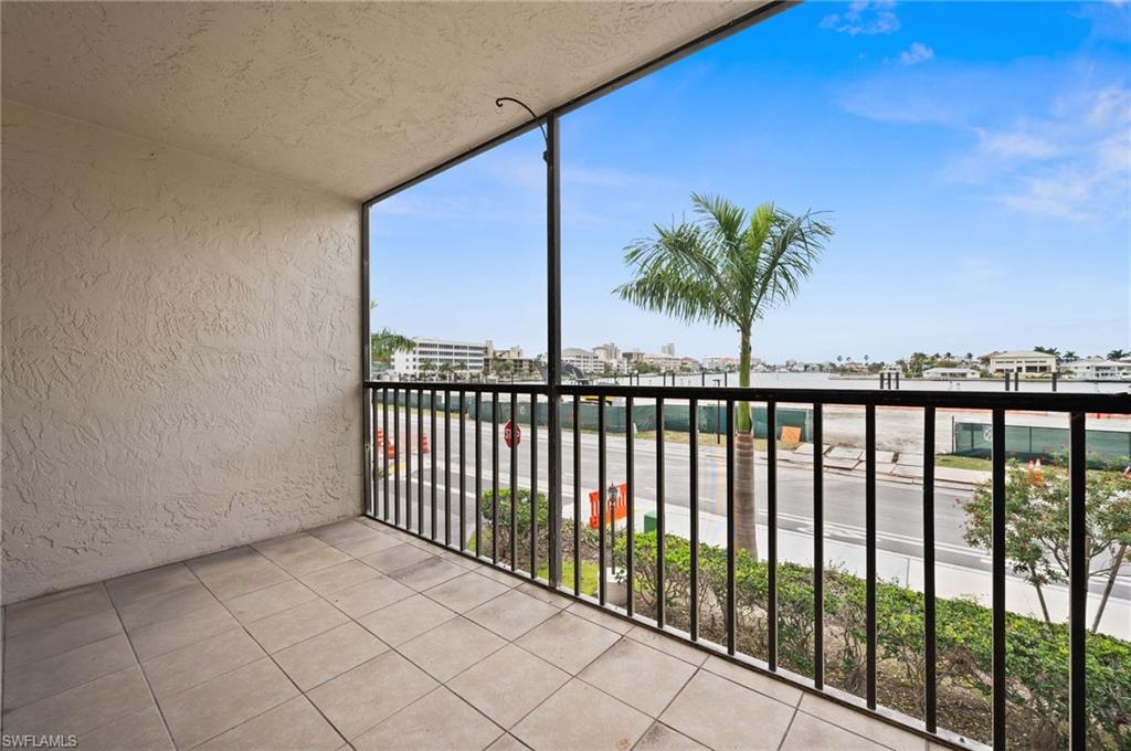 260 Southbay DR 207 photo 16