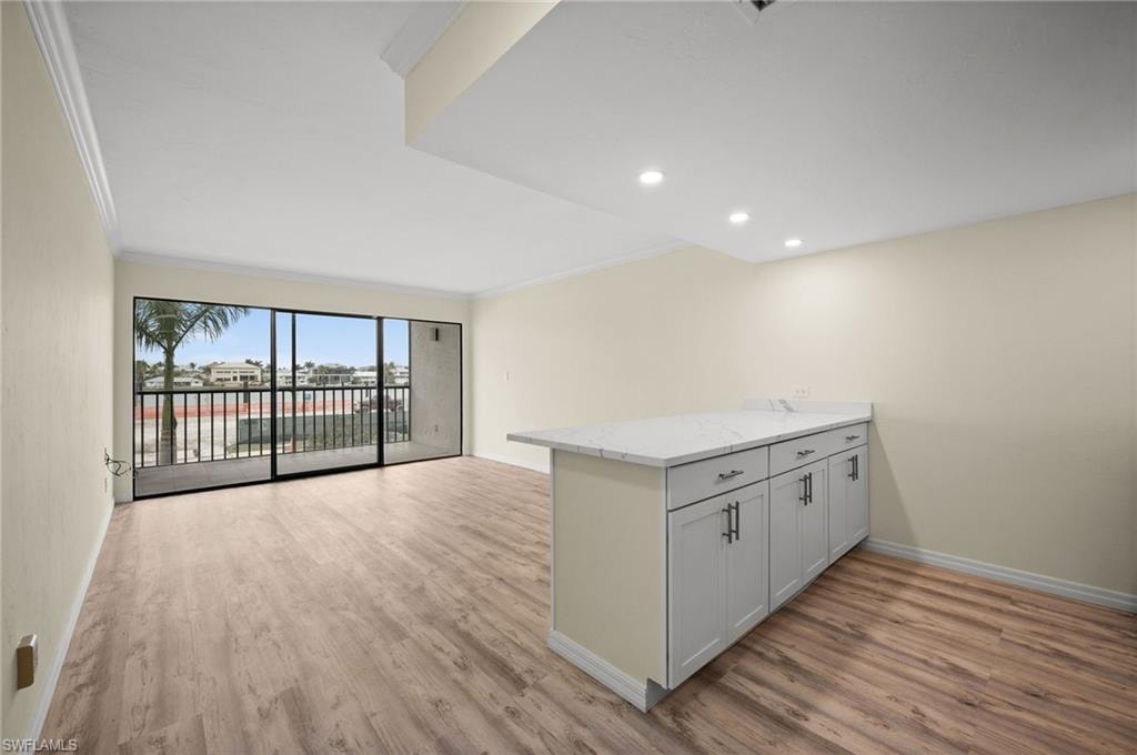 260 Southbay DR 207 photo 7