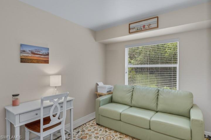 145 Robin Hood CIR 104 photo 26