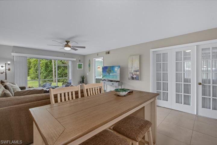 145 Robin Hood CIR 104 photo 18