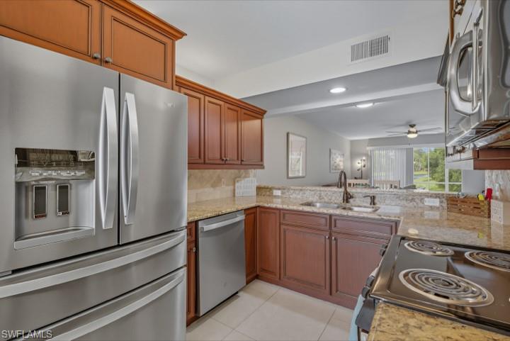 145 Robin Hood CIR 104 photo 8