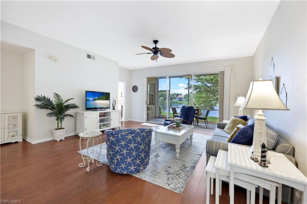 325 Dover PL 103 photo 7
