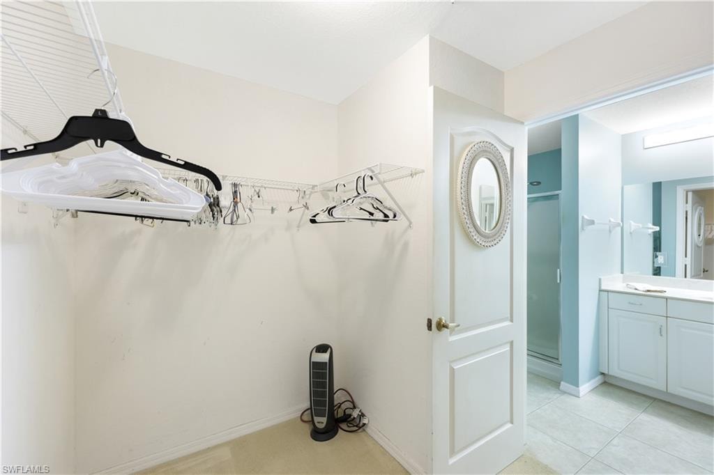 MASTER CLOSET