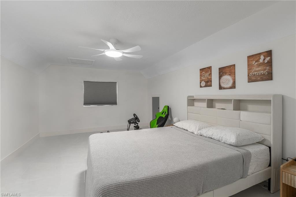 White walls with crown molding